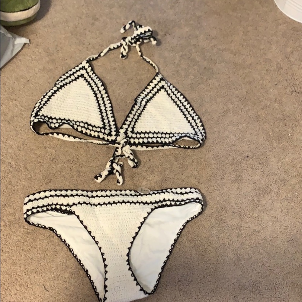Size L knit bikini, runs small